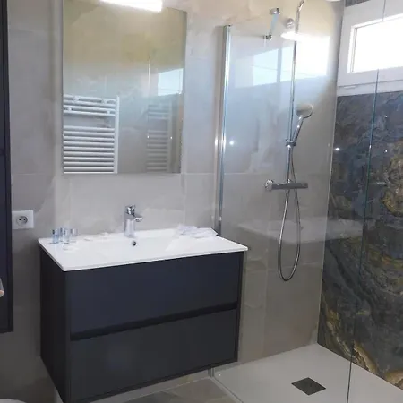 Juan Les Pins Vitoria Grand 2p Calme Parking Lejlighed *